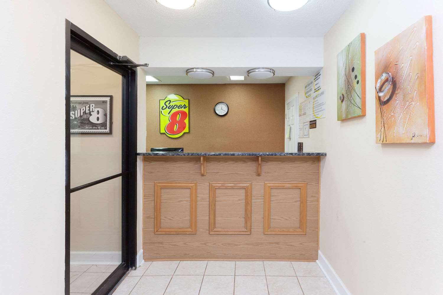 Super 8 By Wyndham Decatur Dntn Atlanta Area 3/9