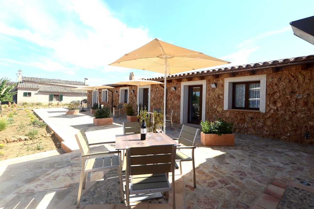 Agroturismo Can Porreti 44/50