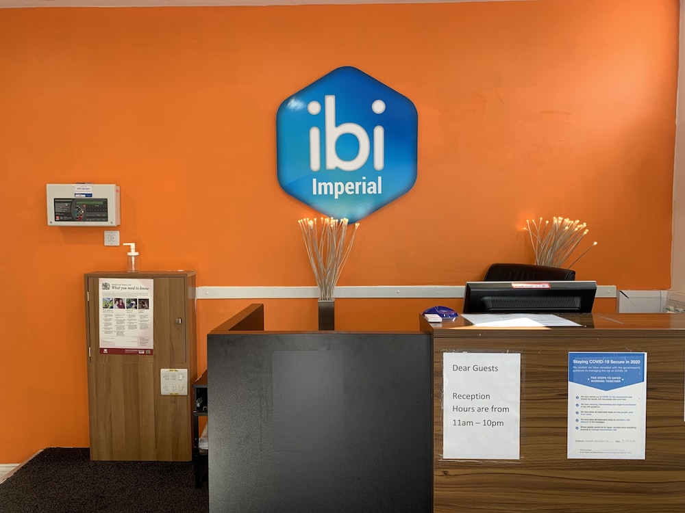 IBI Imperial Salford (ex Trivelles Hotel Manchester - Cross Lane) 8/62