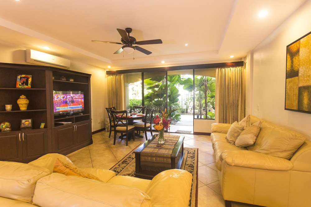 Monte Carlo Luxury Condominiums 31/50
