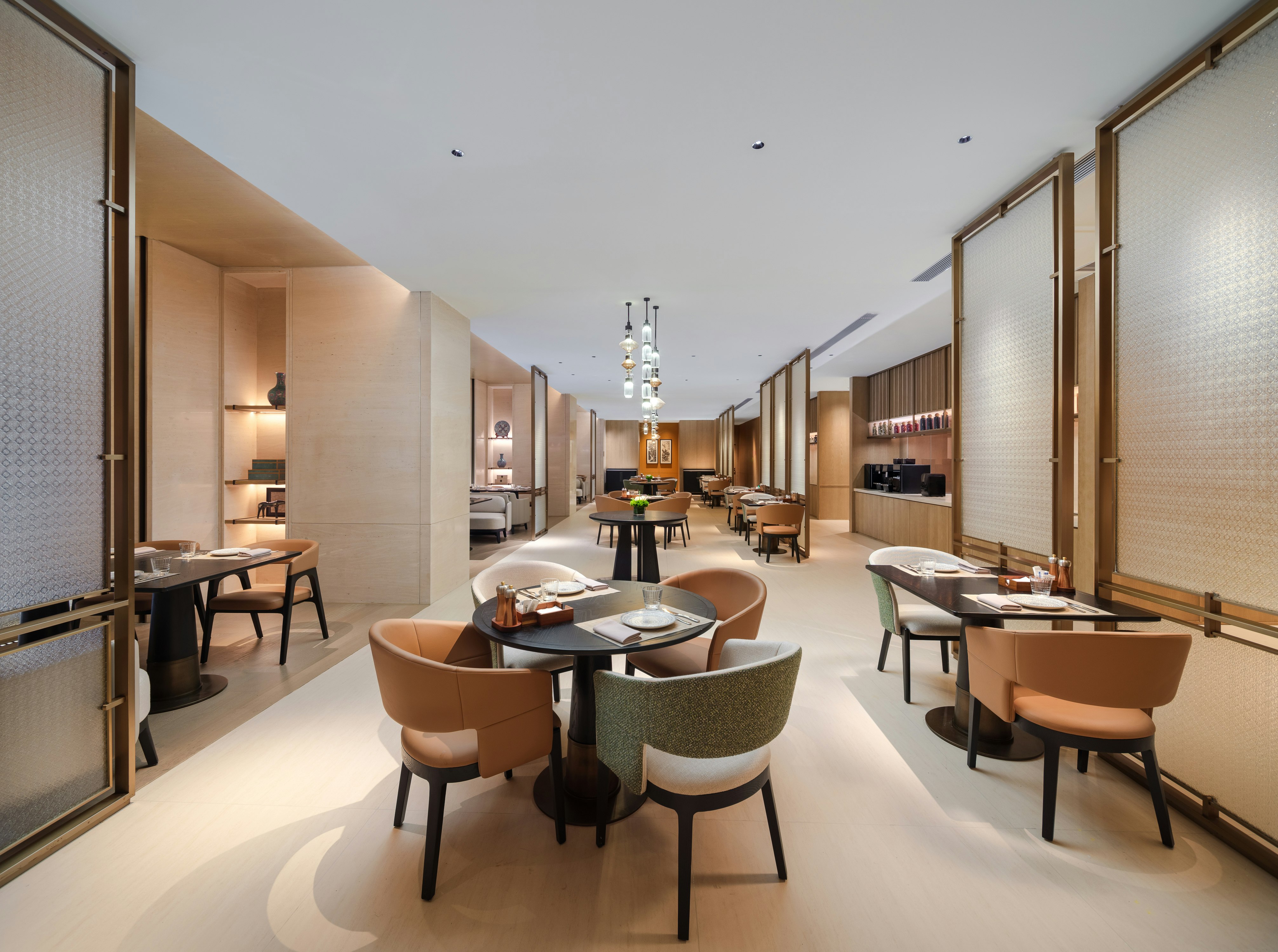 Canton Hotel Guangzhou, Tapestry Collection by Hilton 28/50