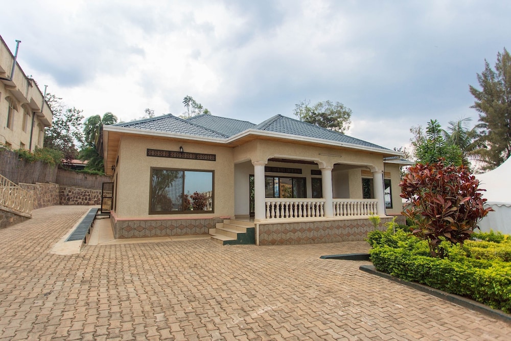 Iris Guesthouse photo4