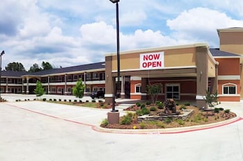 Executive Inn and Suites Tyler 4/51