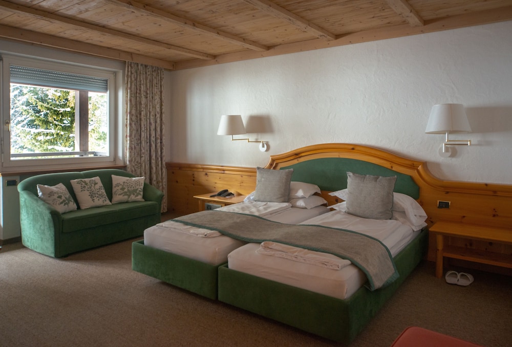 Sporthotel Teresa 25/73