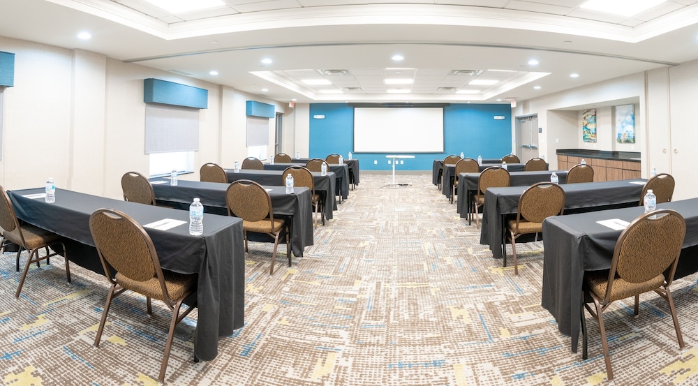 Hampton Inn And Suites Dallas Lewisville Vista Ridge Mall 65/71