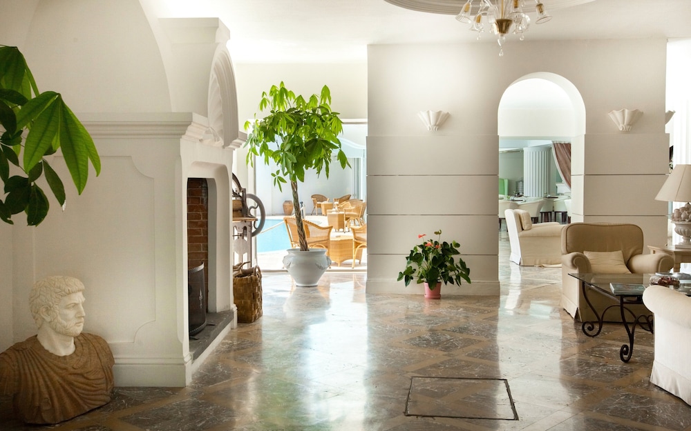 La Residenza Capri 89/100