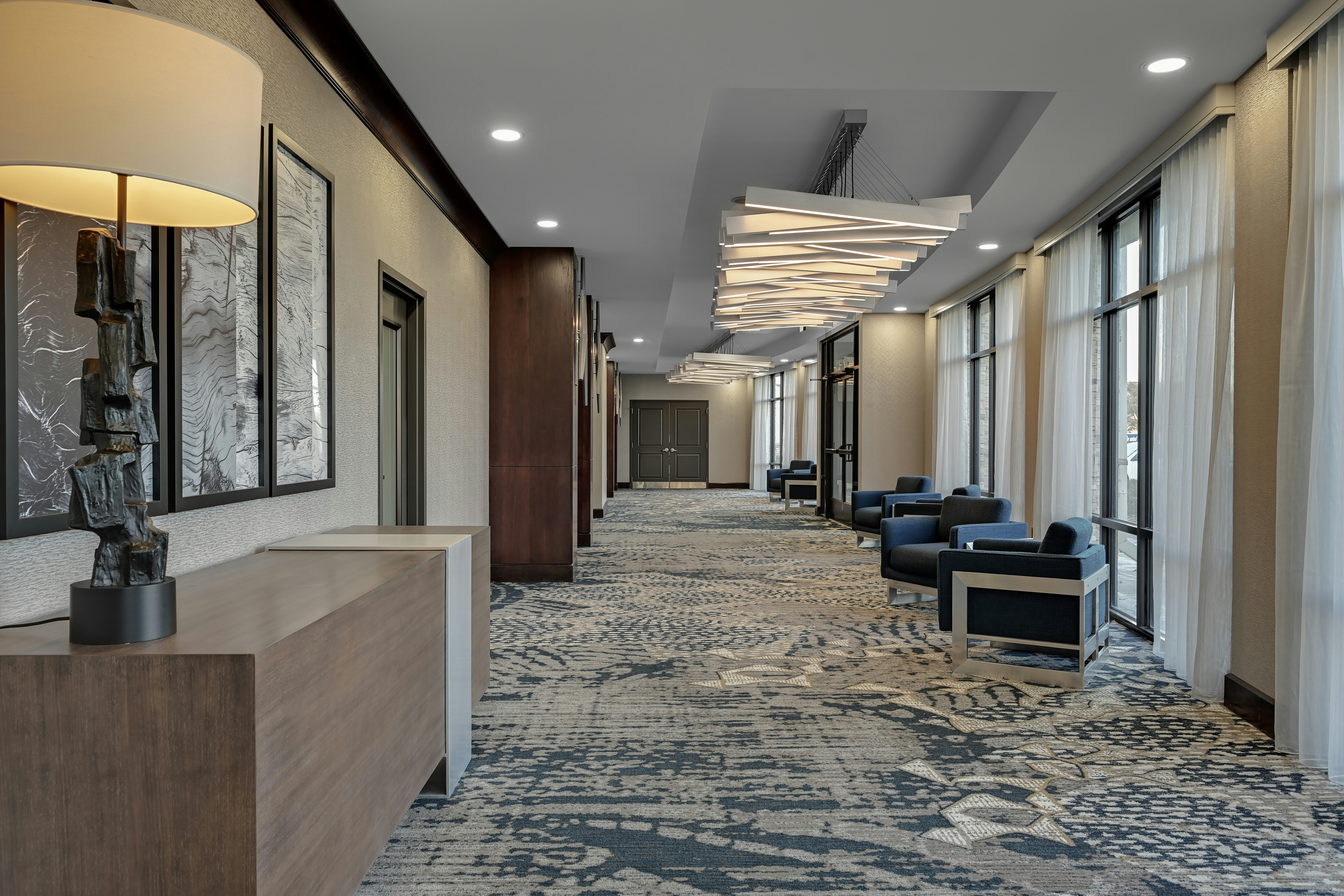 DoubleTree by Hilton Denver International Airport (ex. Holiday Inn Hotel And Suites) 31/45