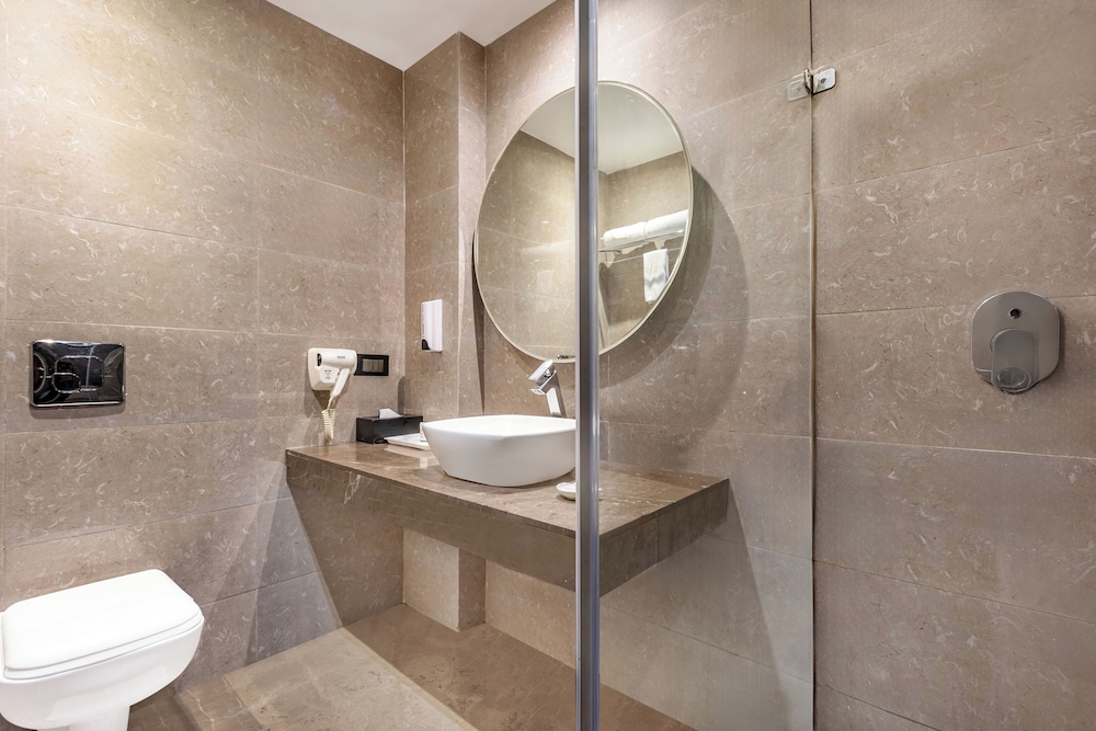 غرفة كلاسيكية بسرير مزدوج، Sterling Palm Bliss Wellness Resort, Rishikesh 9/10