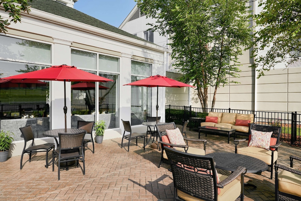 Hilton Garden Inn Cincinnati Northeast 33/44