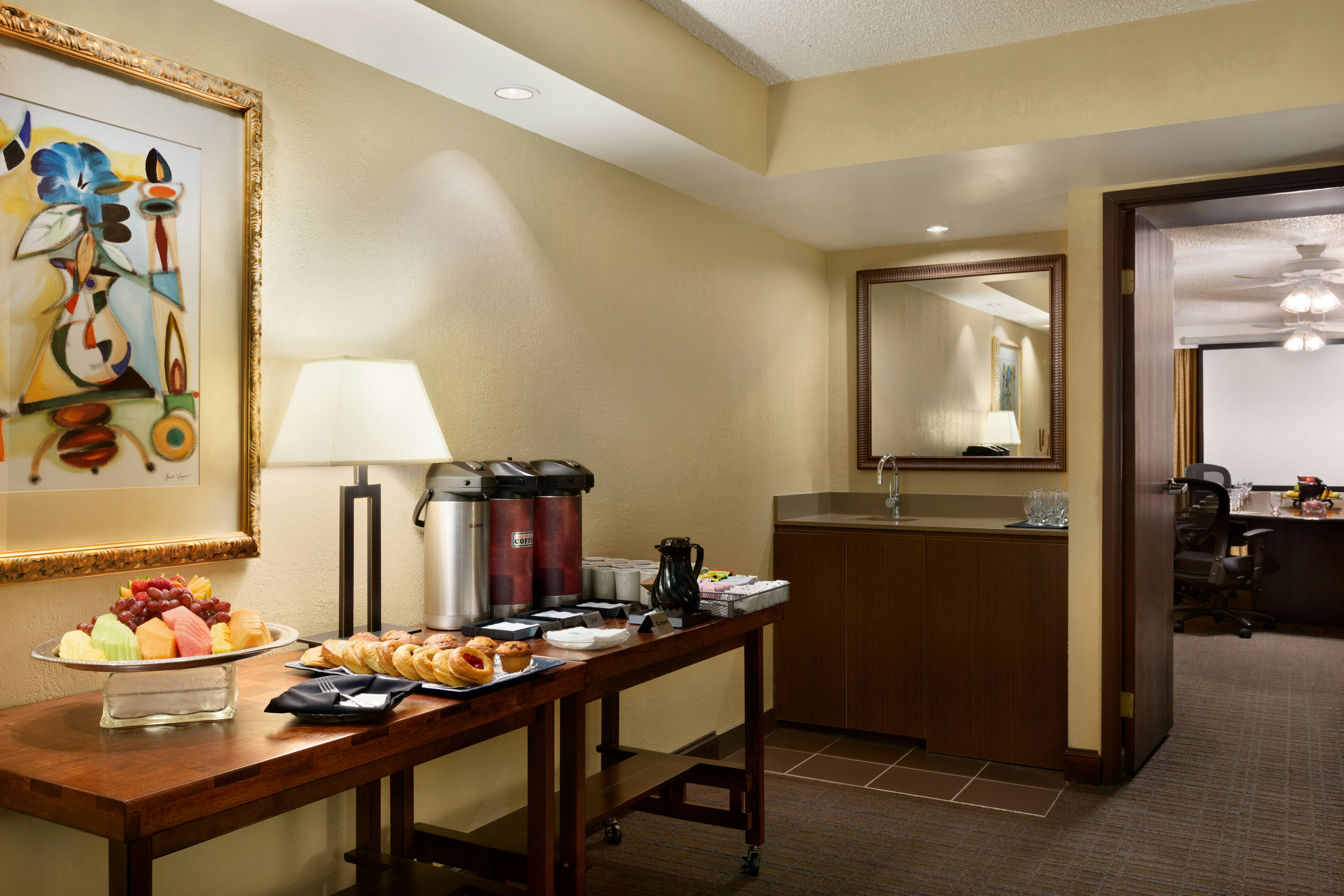 Embassy Suites by Hilton Dallas DFW Airport South photo4