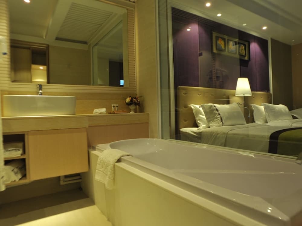 The Bazaar Hotel Bangkok 29/77