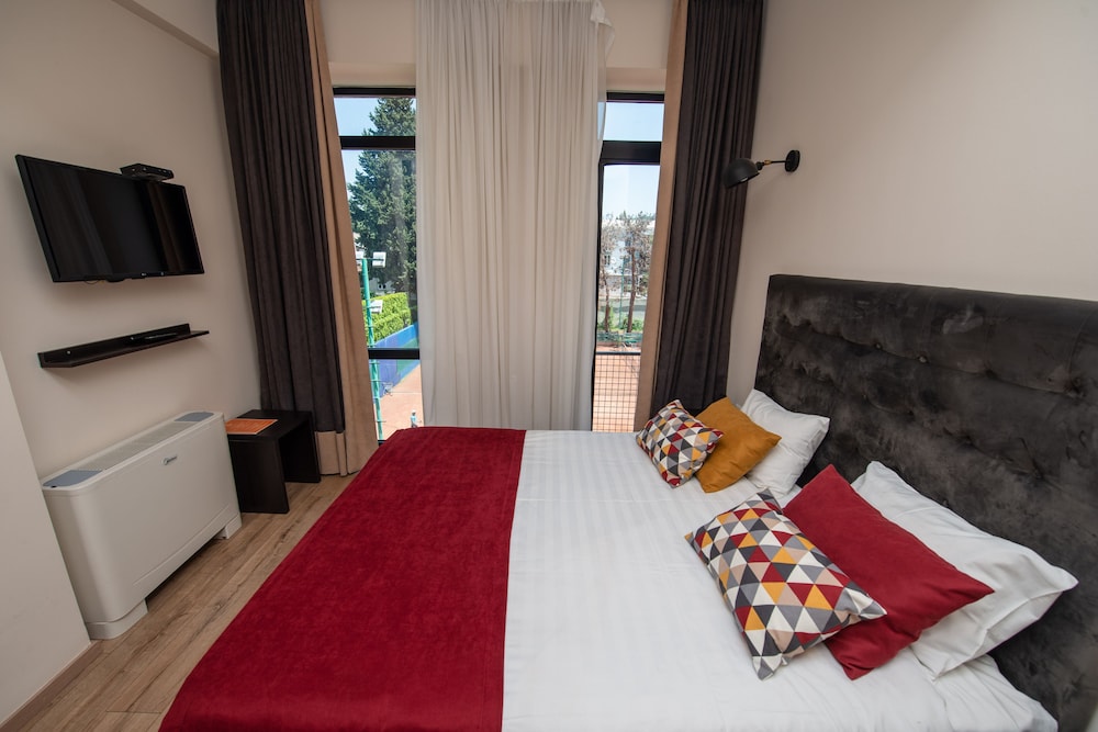 L M Club Hotel, Tbilisi 17/51