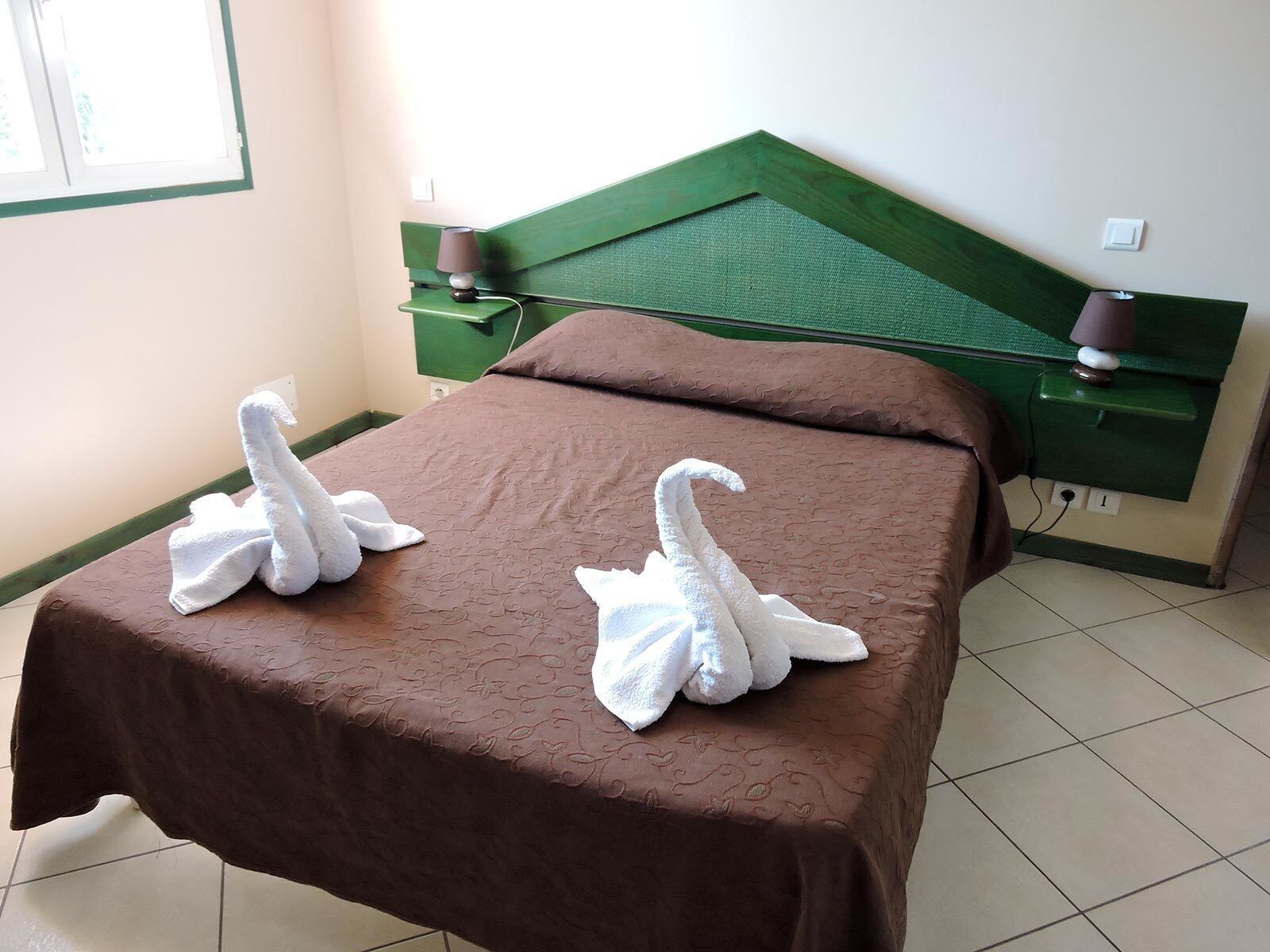 Standard, Triple, Double Bed, Valley View, Private Bathroom