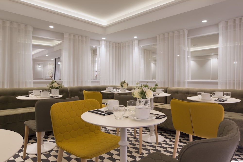 Hotel Pastel Paris 35/41
