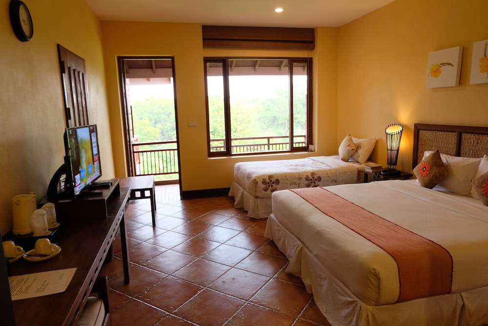 Valley Garden Resort 11/50
