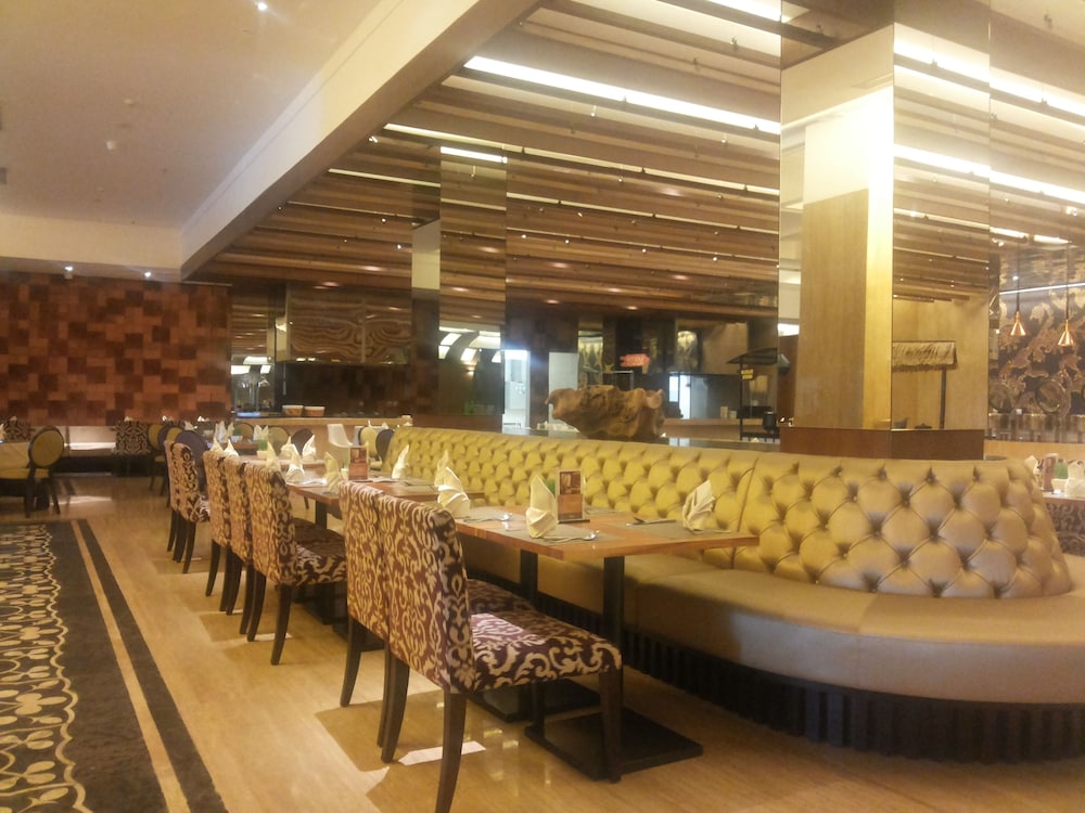 Hotel Tentrem Yogyakarta 40/62