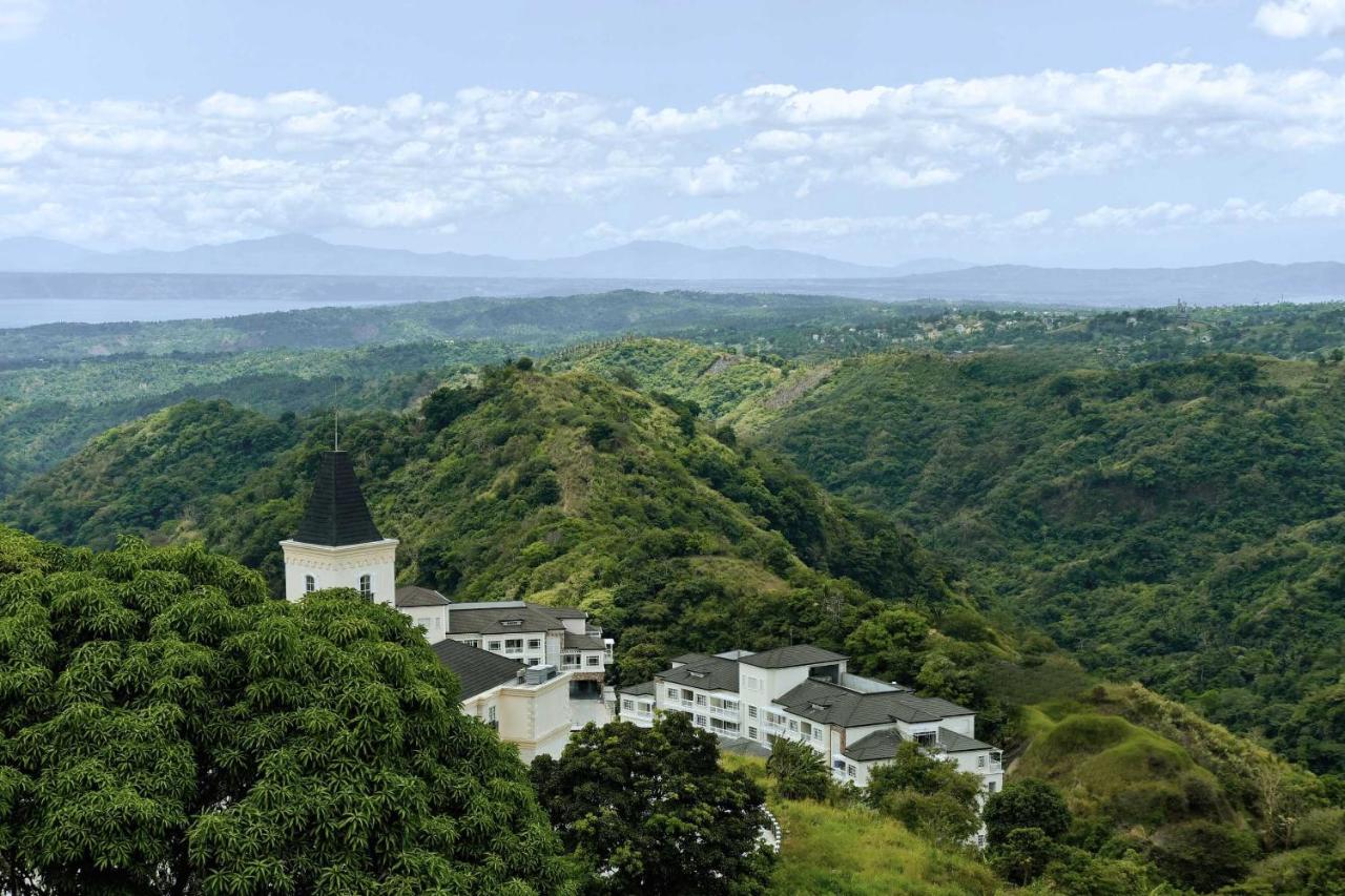MCollection - Scenic Tagaytay Getaway with Taal Views 27/33