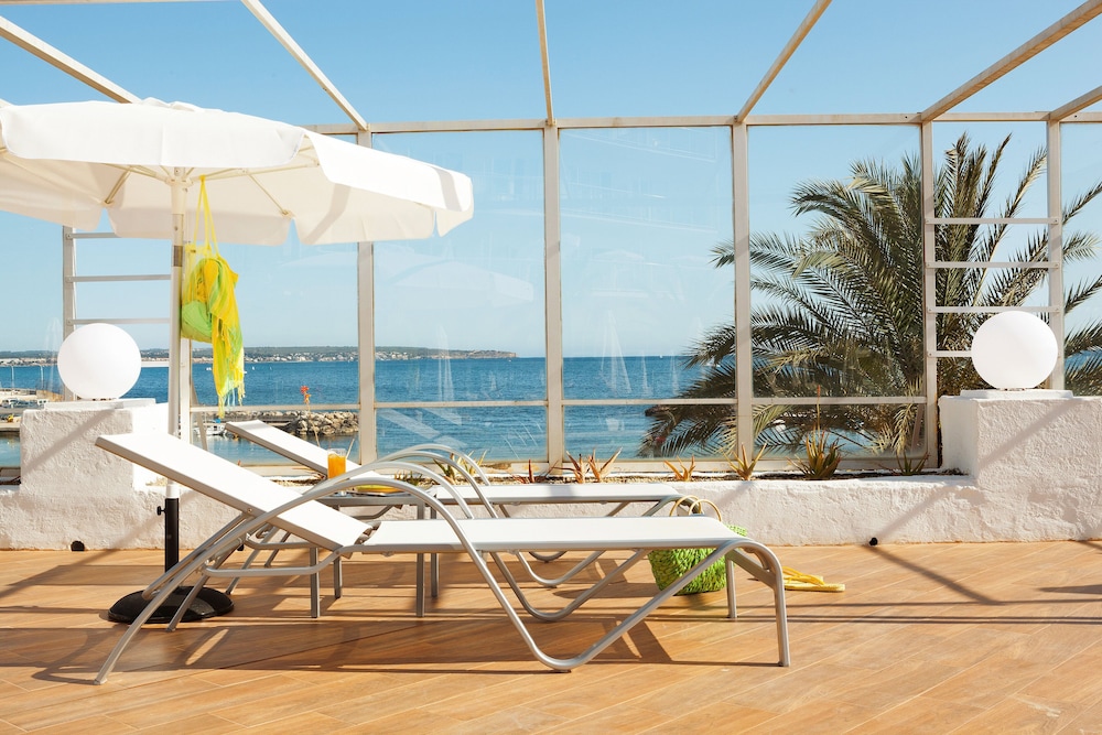 Sunprime Waterfront - Adults Only 33/36