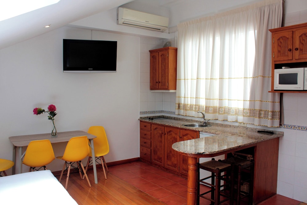 Apartamentos Alda Porta do Sol 38/50