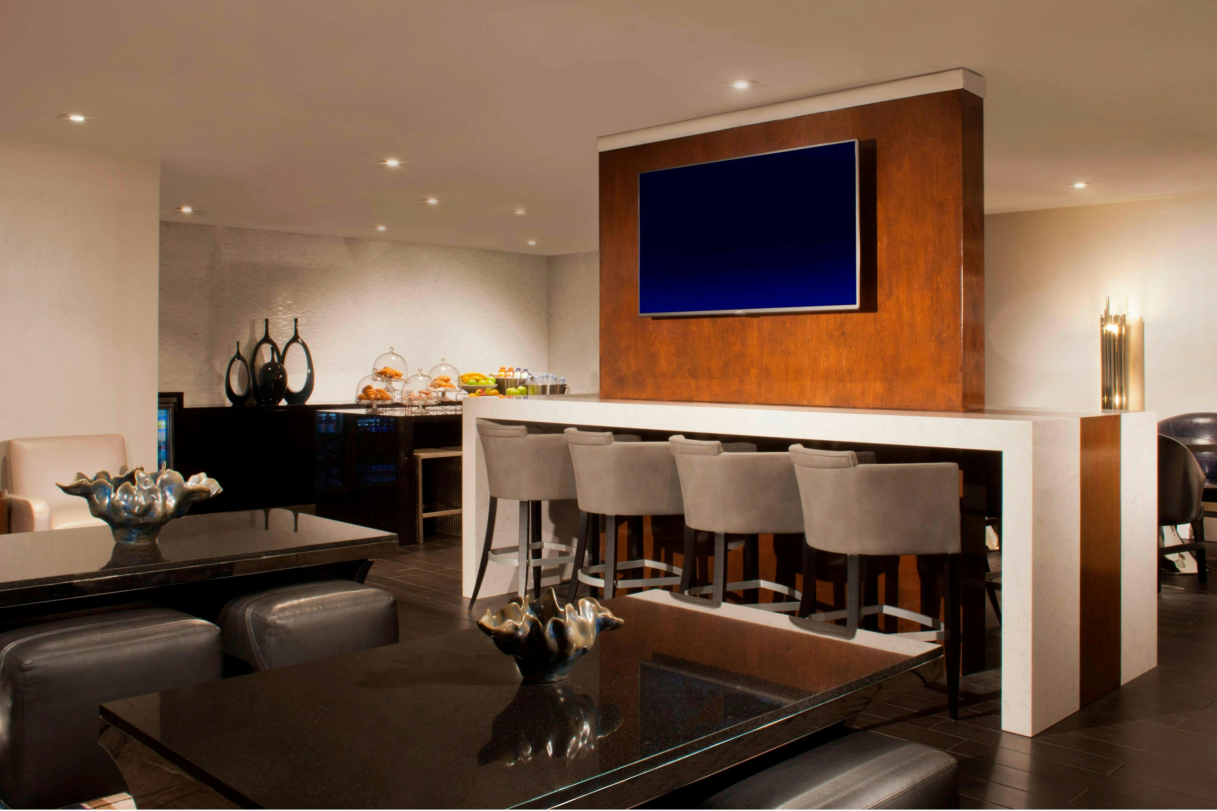 Beverly Hills Marriott 58/62