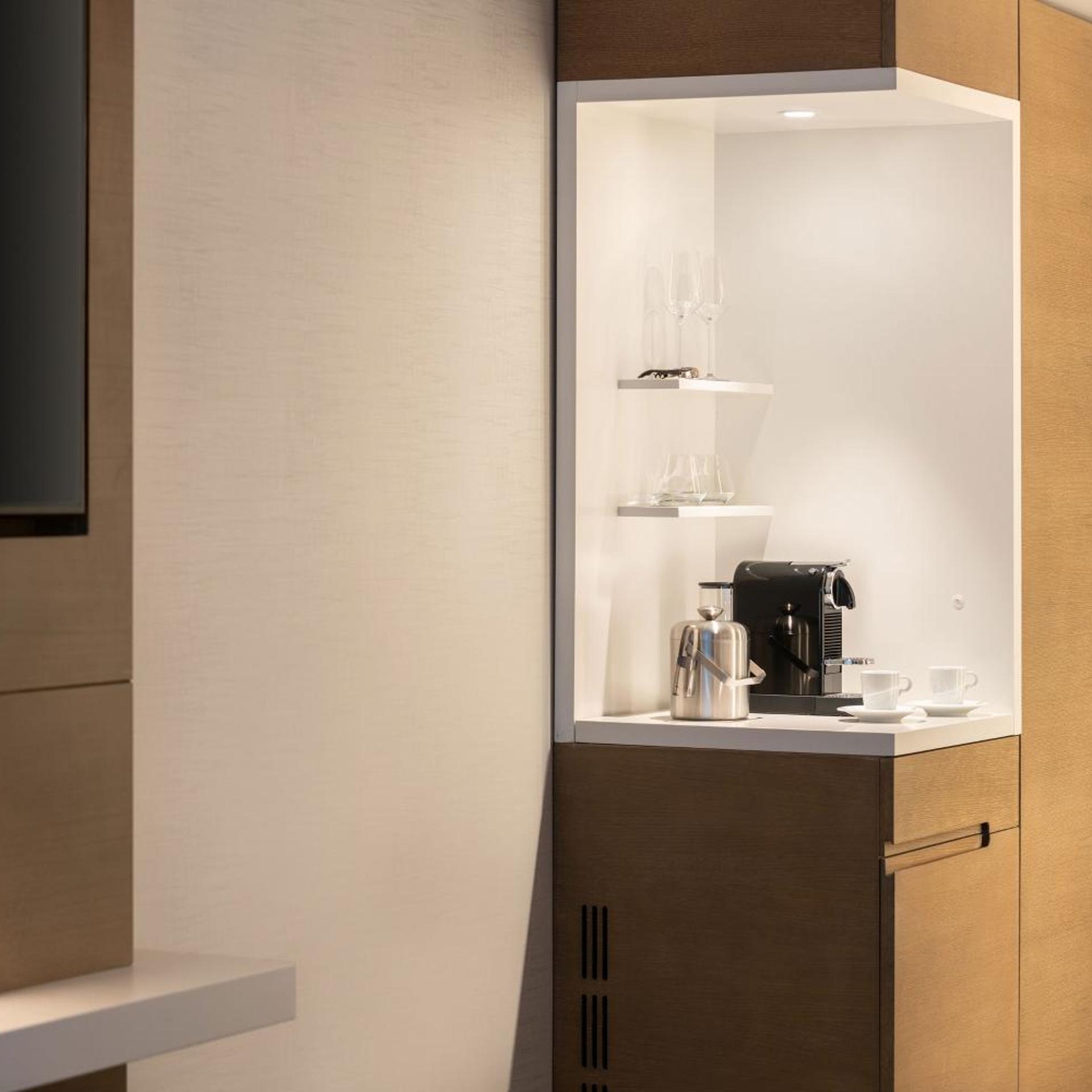 Studio, King Bed, Theme Park View, Sofa, Large، The Westin Anaheim Resort 6/6
