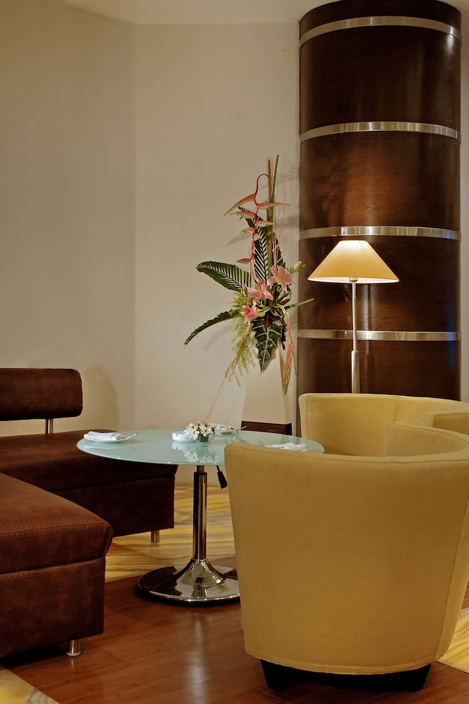 Trinity Hotel Bengaluru 64/78