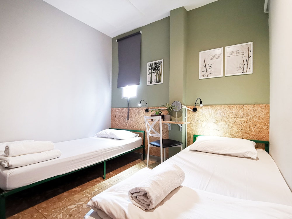 Foresttel Bkk - Hostel 25/50