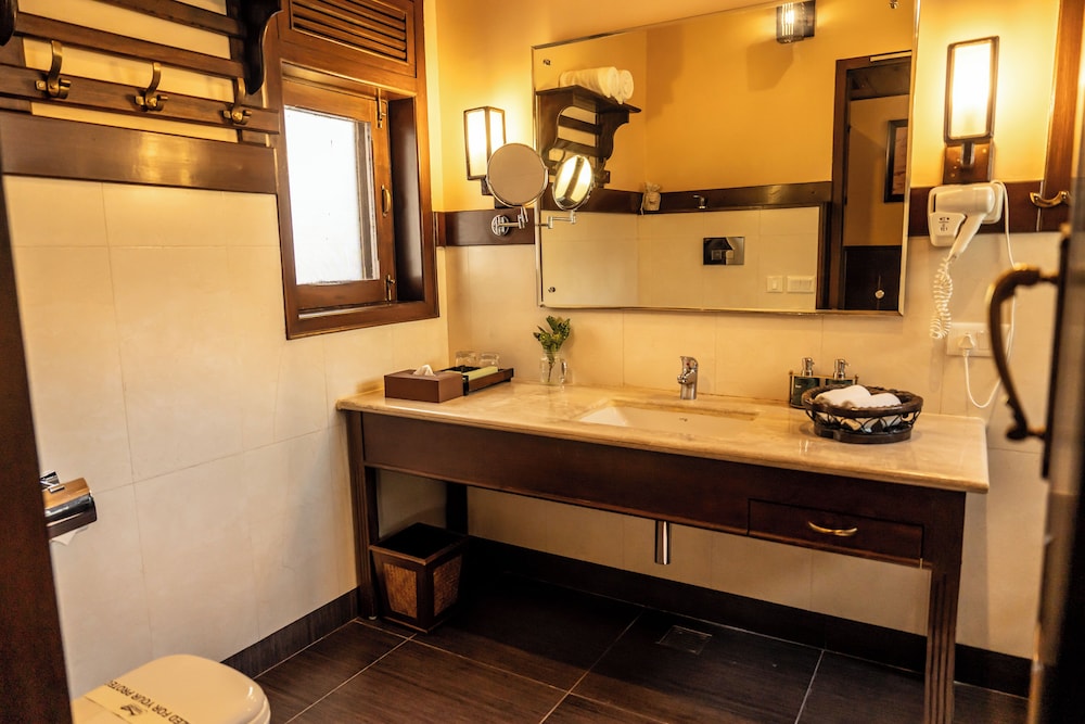 4 Bedrooms, Forest, Villa, 4 King Beds، Aahana Resort and Spa- Jim Corbett 9/10