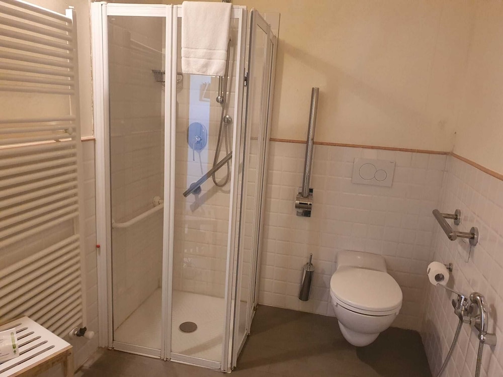 Hotel Villa Moron 40/50