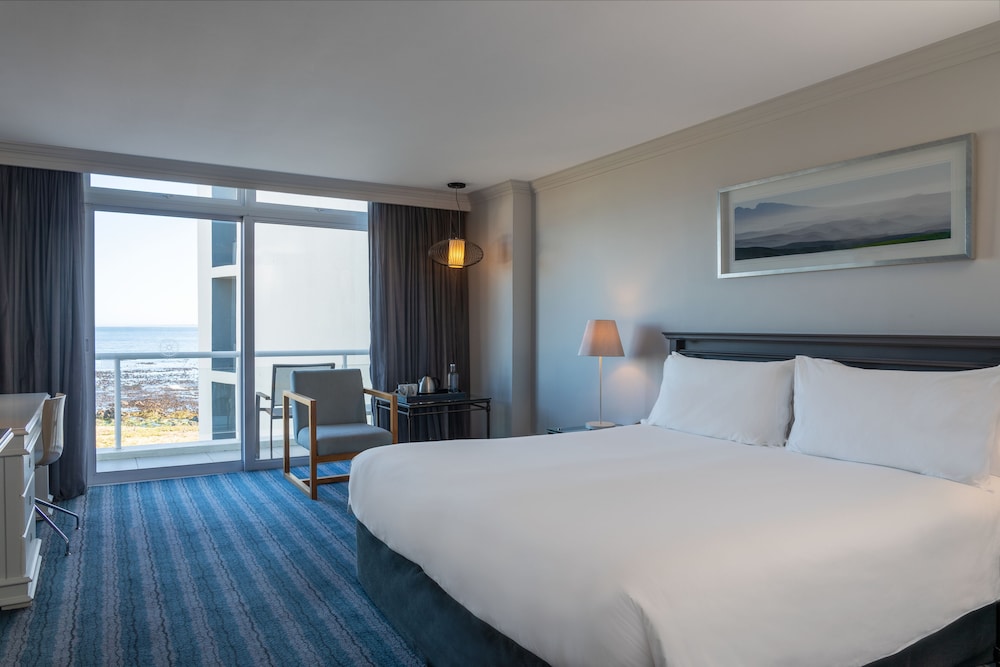 Radisson Collection Hotel, Waterfront Cape Town 16/44