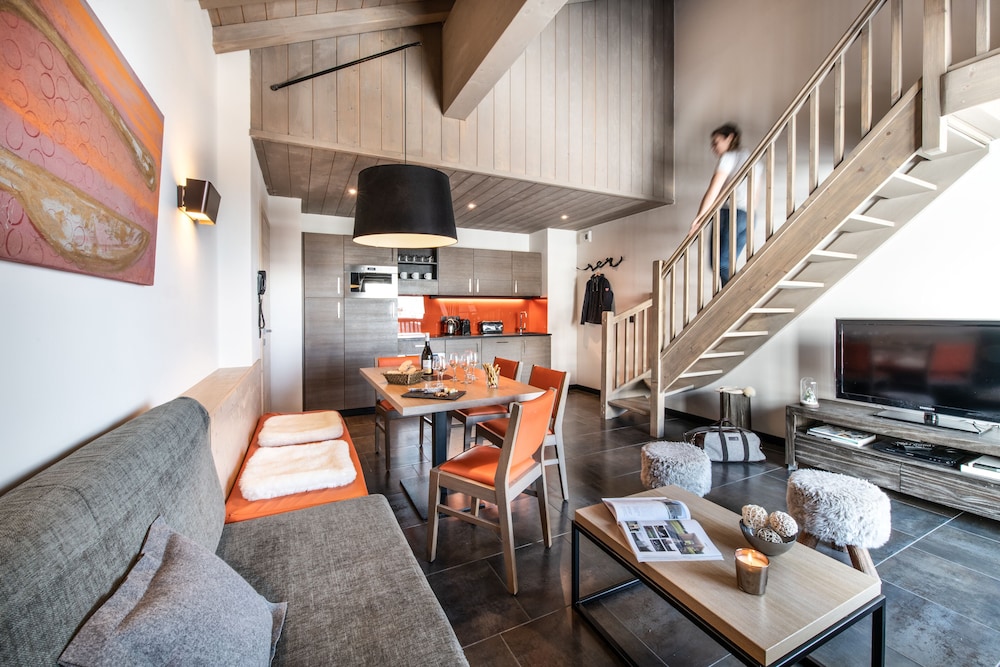 RESIDENCE MONTANA PLEIN SUD 33/54