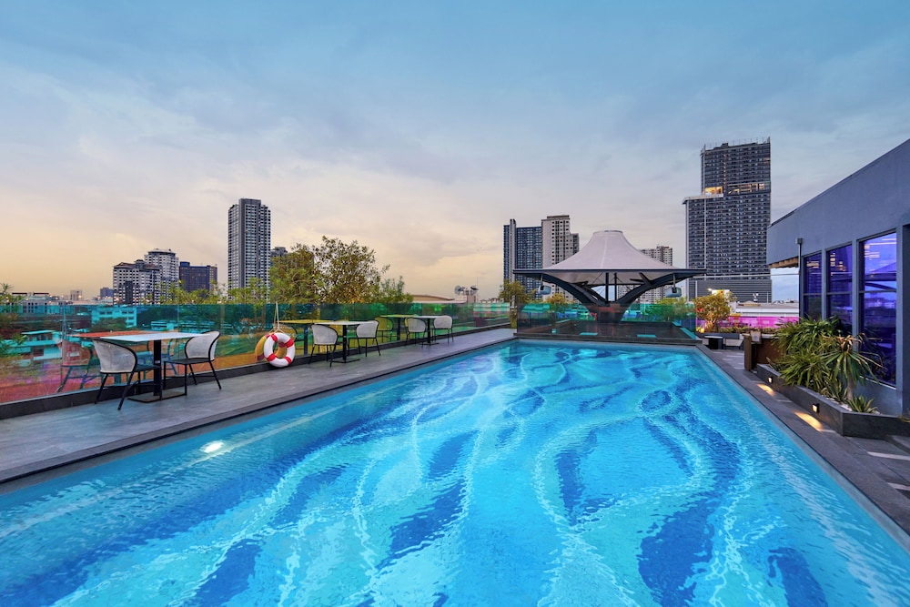Ramada Plaza by Wyndham Bangkok Sukhumvit 48 45/50