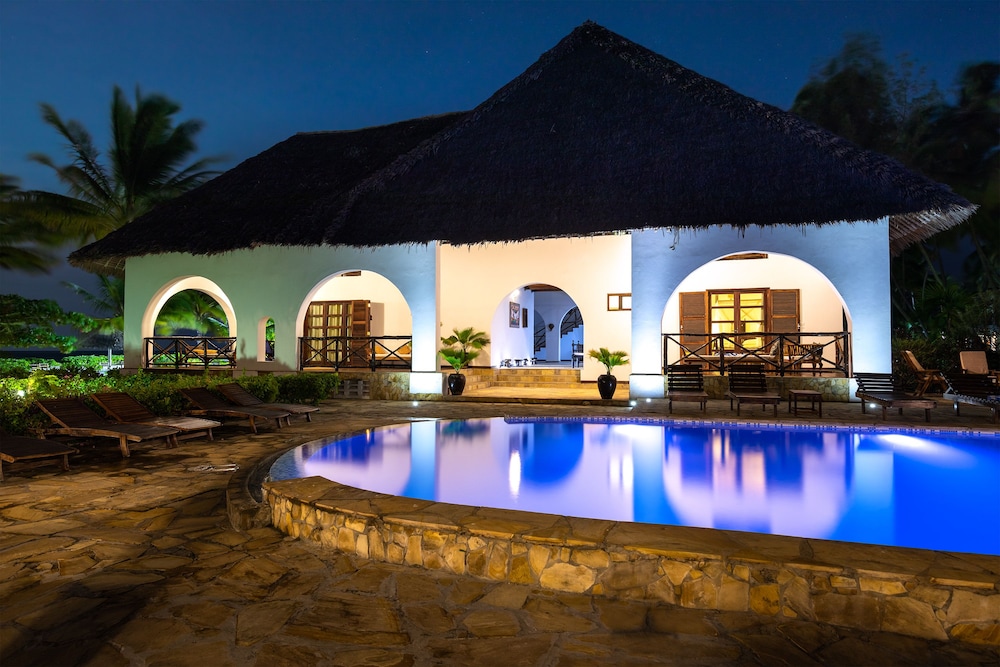 Next Paradise Boutique Resort 37/41