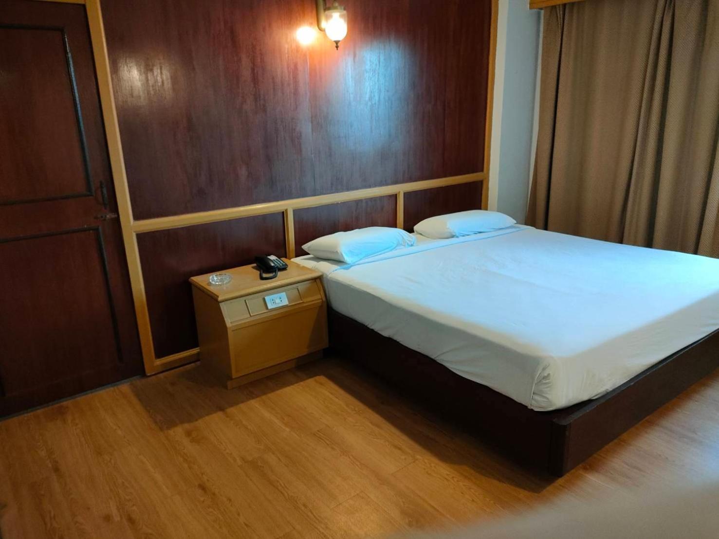 INTERTOWER HOTEL (SHA) 28/48