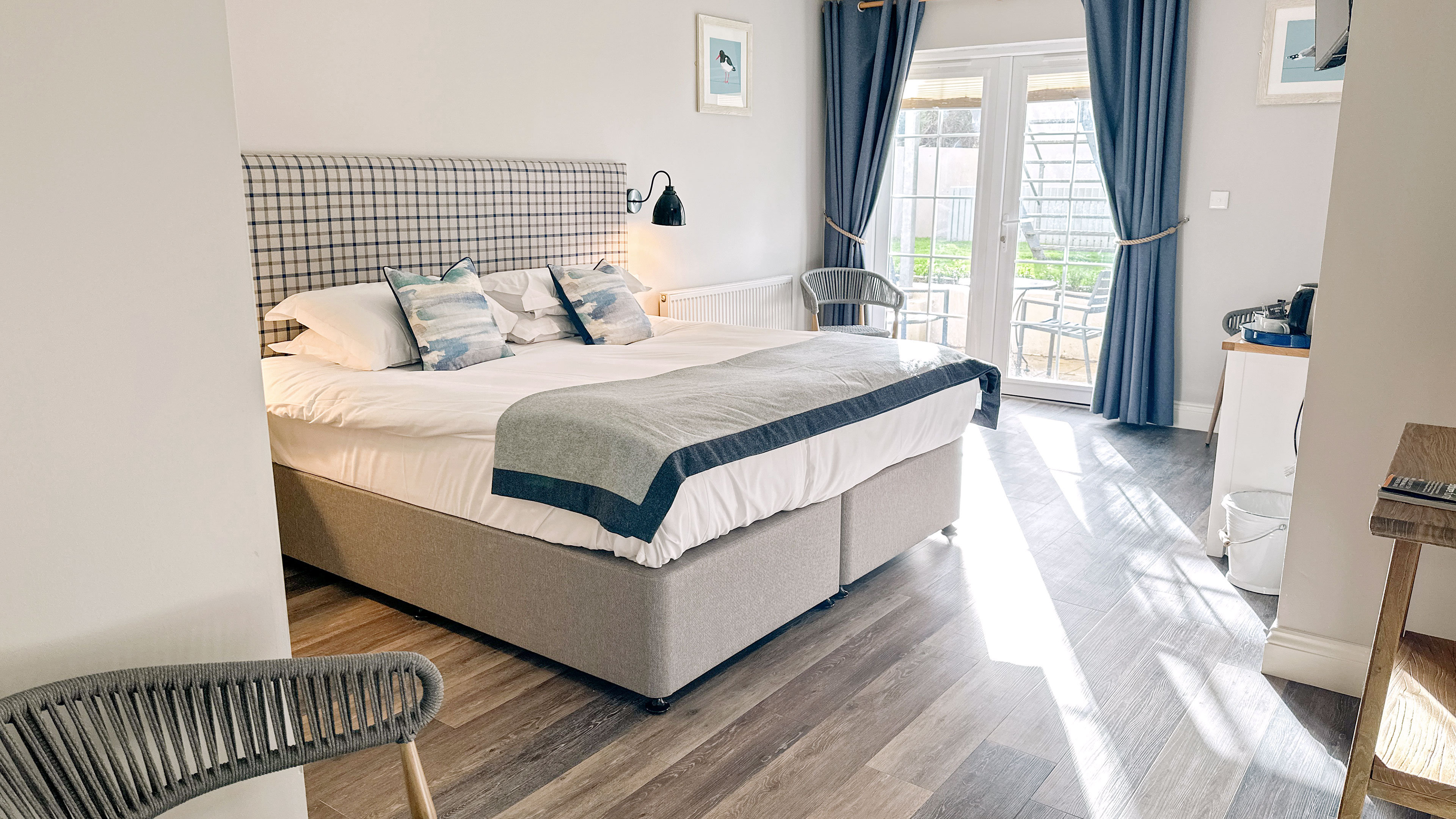 CBH Beach House Hotel 5/34