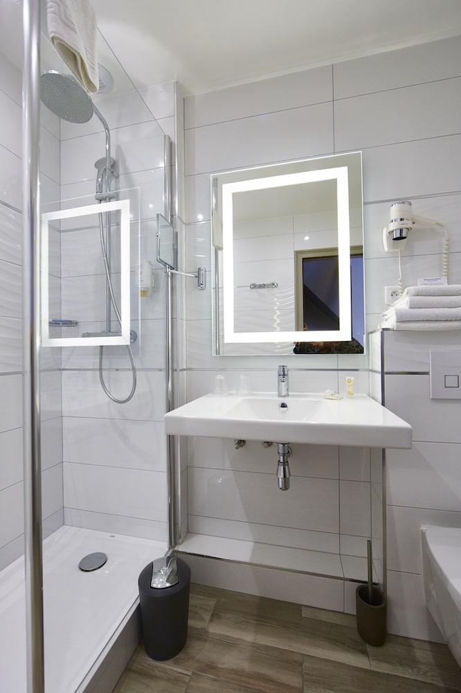 Best Western Plus Au Cheval Blanc Mulhouse Nord 30/68