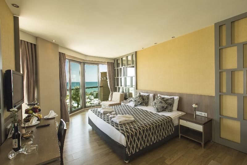 Deluxe, Double Bed, Land View, Hot Tub