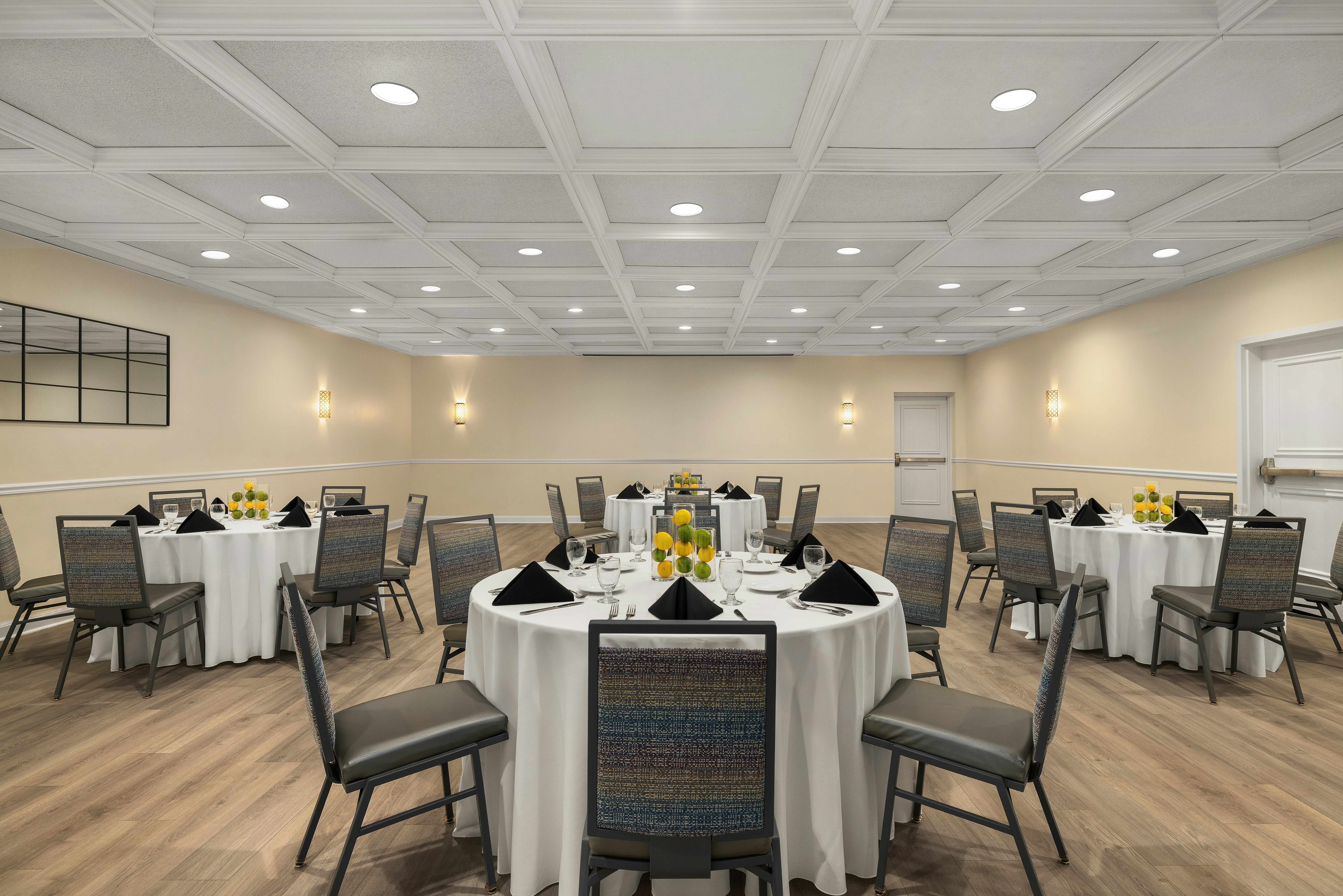 DoubleTree Suites by Hilton Hotel Melbourne Beach Oceanfront 45/69