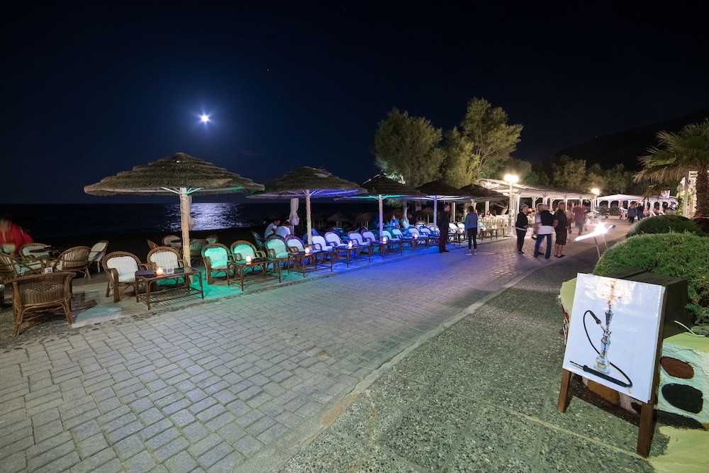 Nostos Hotel 34/50