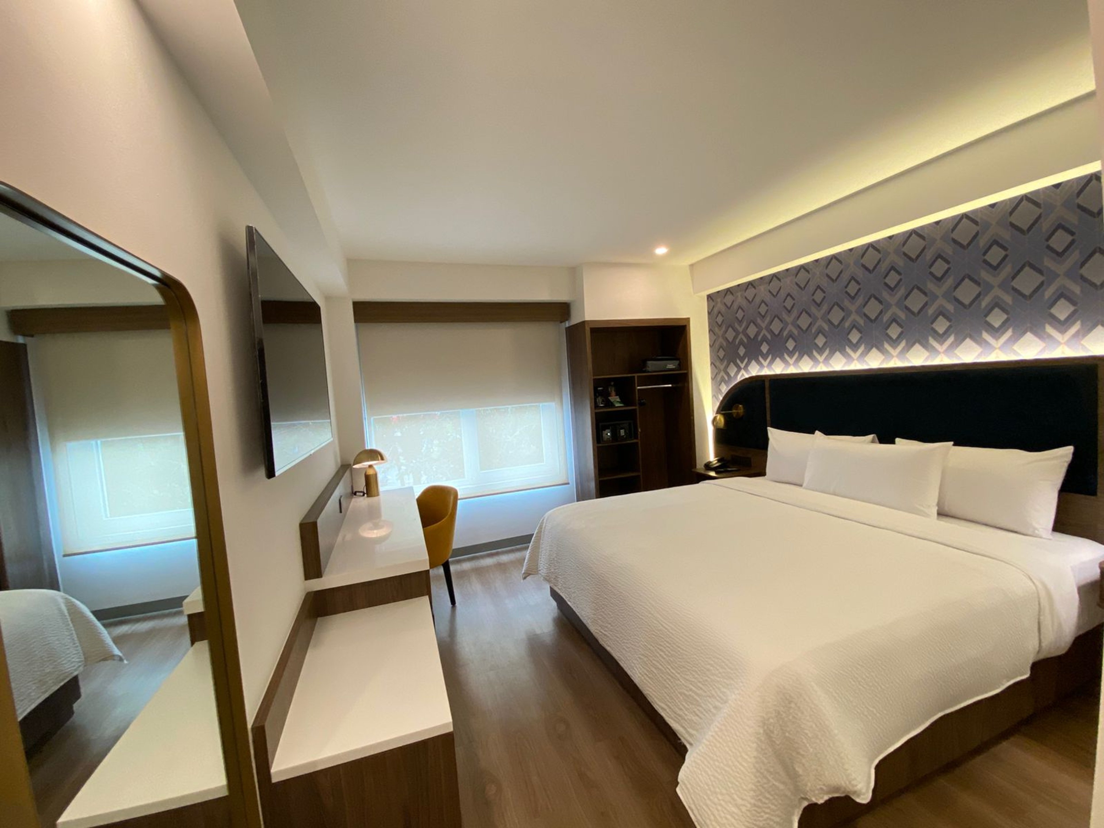 Hotel Roosevelt 9/39