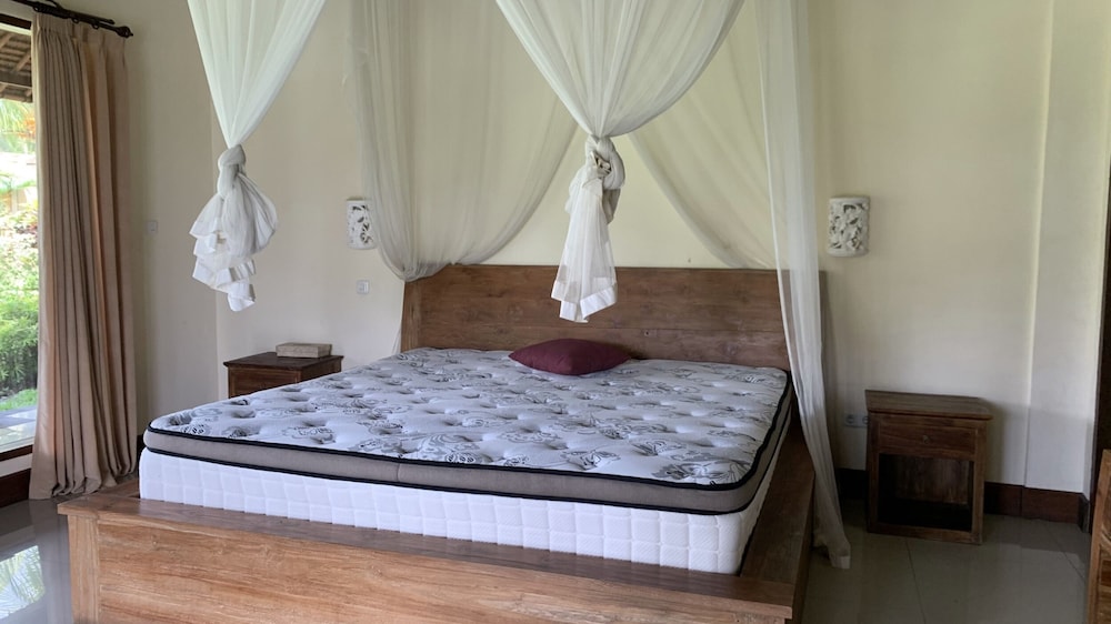 Bagiya Suites & Villas 22/47