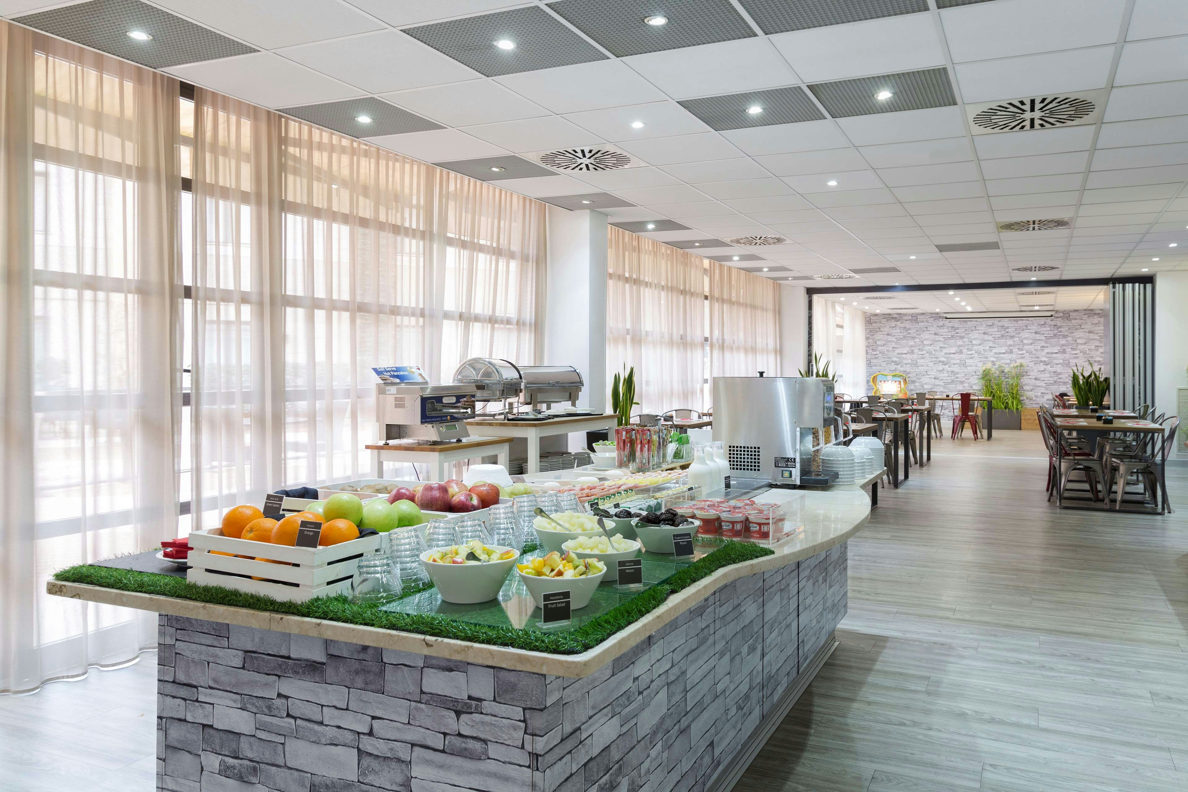 B&B Hotel Roma Tuscolana San Giovanni 38/41