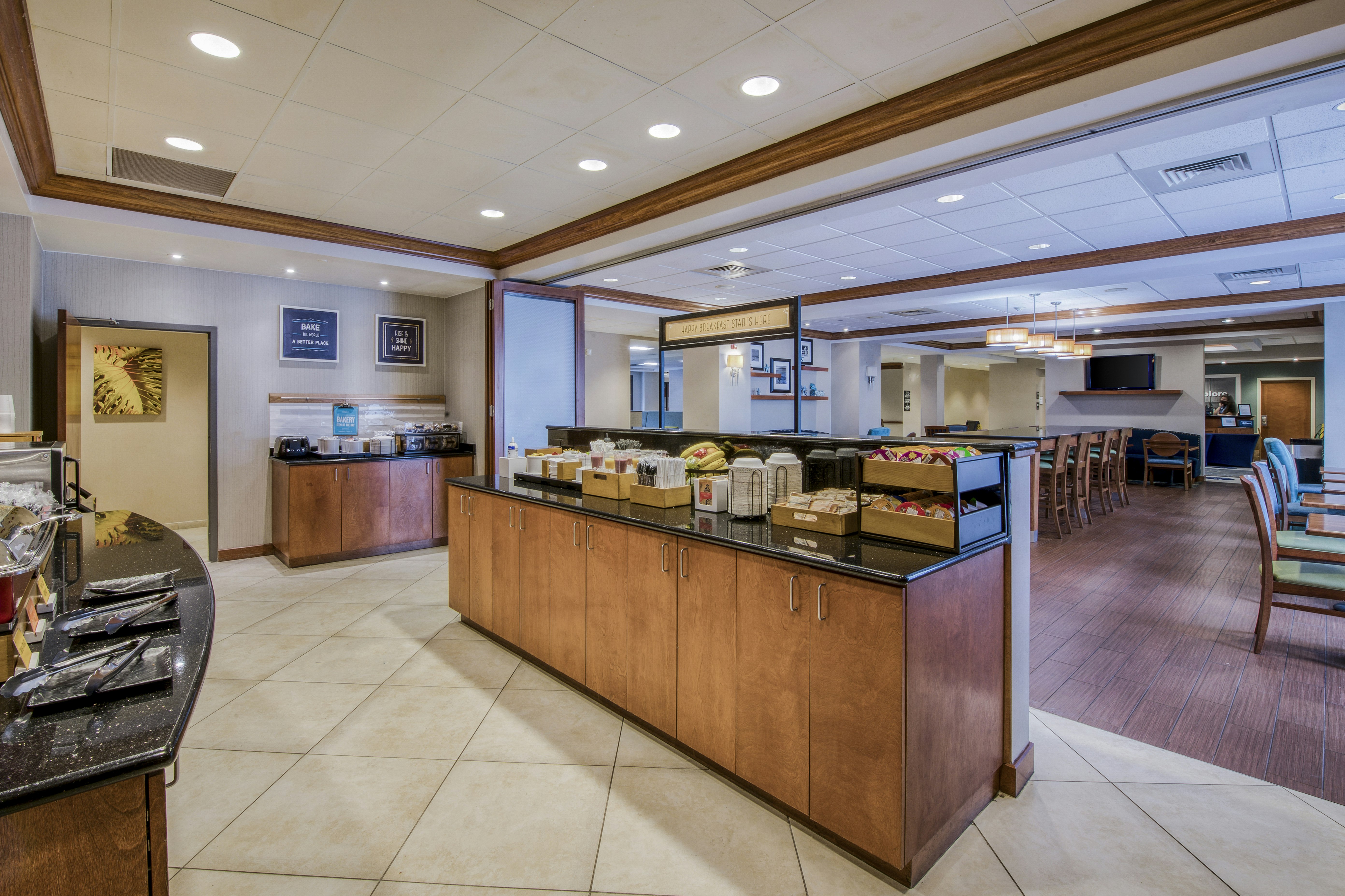 Hampton Inn Wilmington - University Area/Smith Creek Station 10/72