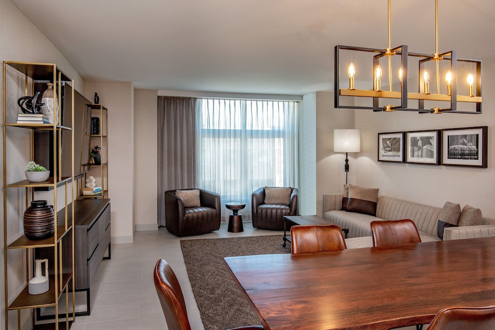The Artisan at Tuscan Village, Salem, a Tribute Portfolio Hotel 23/50
