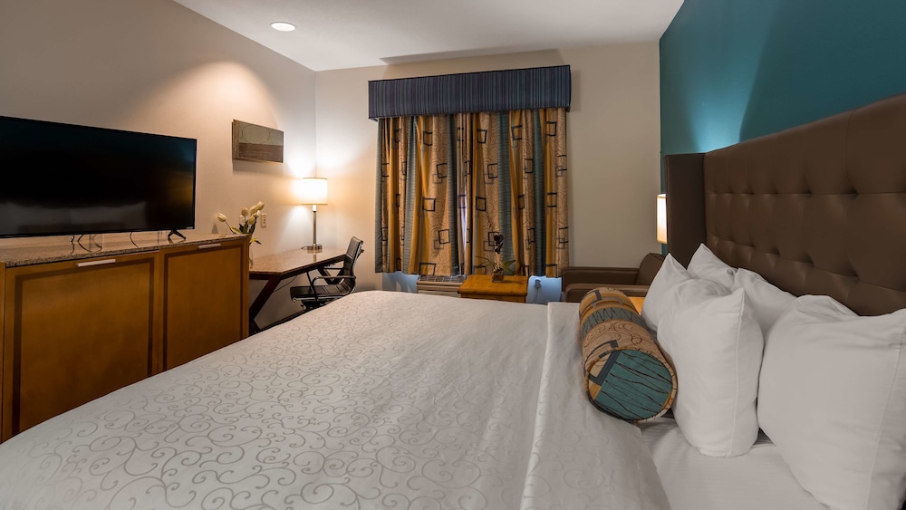 Best Western Plus Liberty Lake Inn 18/50