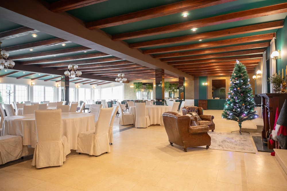 Monterai Resort 38/63
