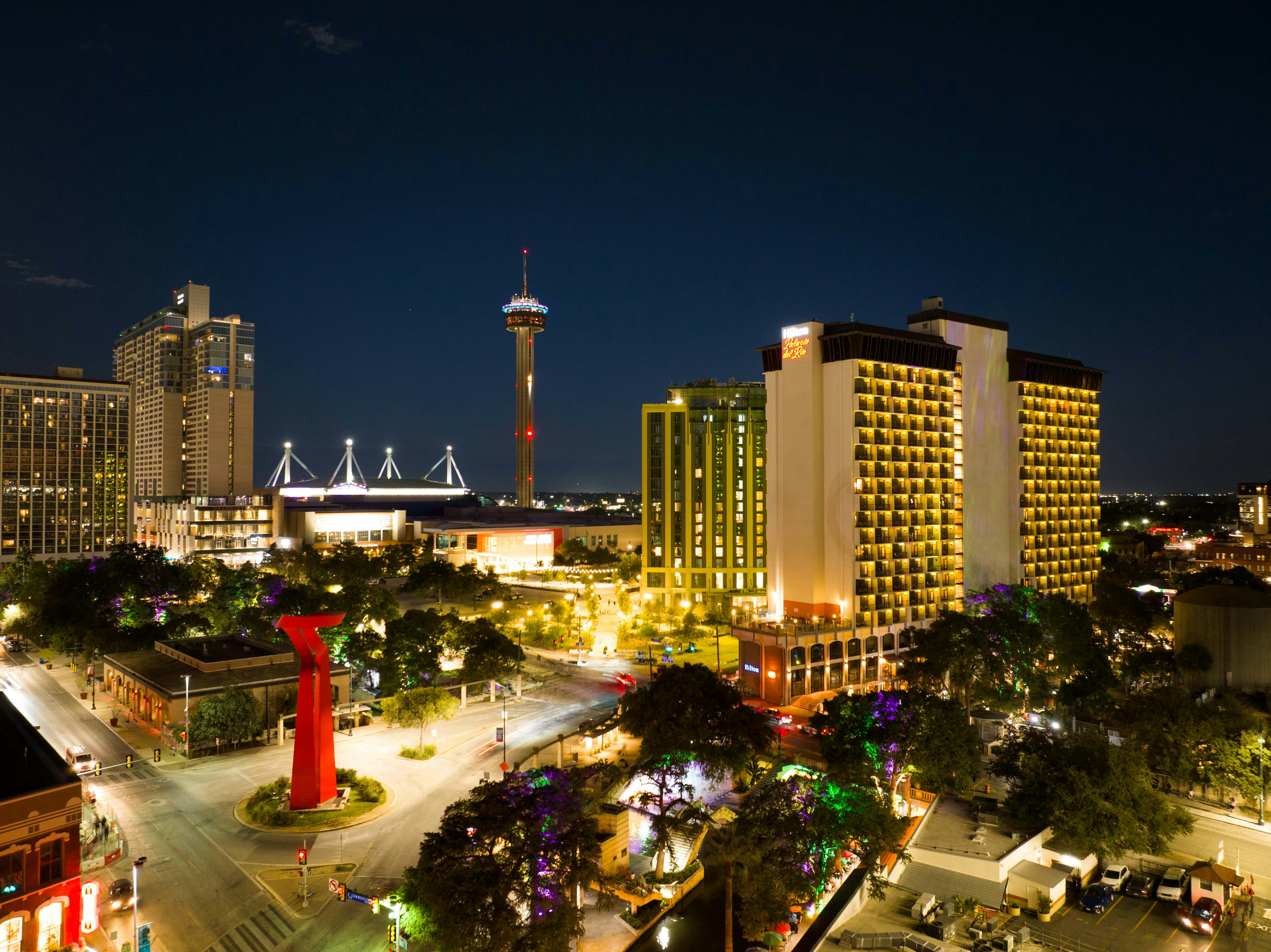 Hilton Palacio del Rio 11/79