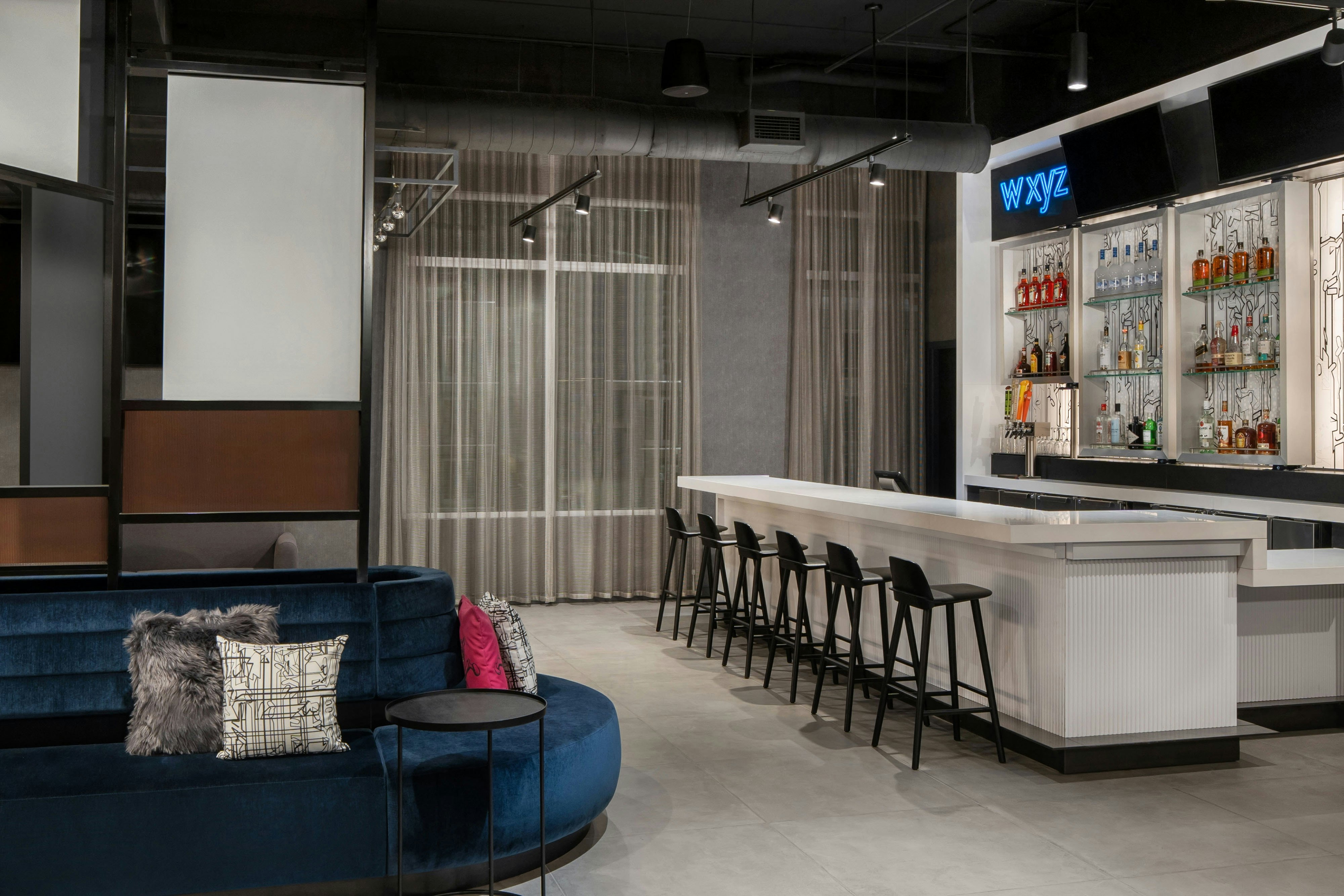 Aloft Tampa Midtown 32/53