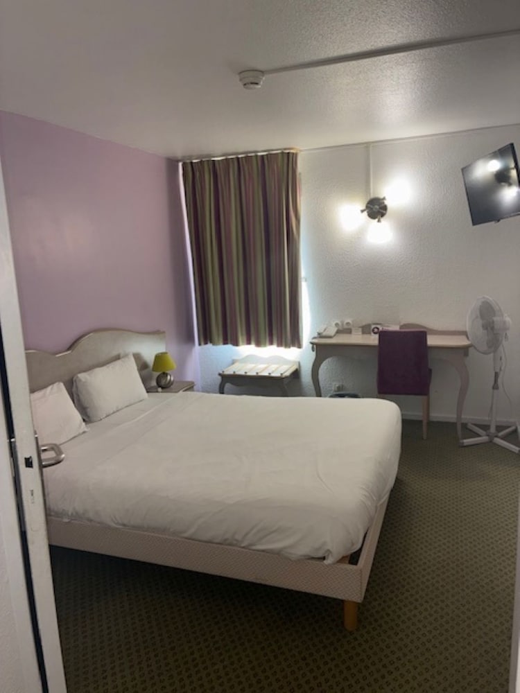 Ikar Hotel Blois Sud 10/60