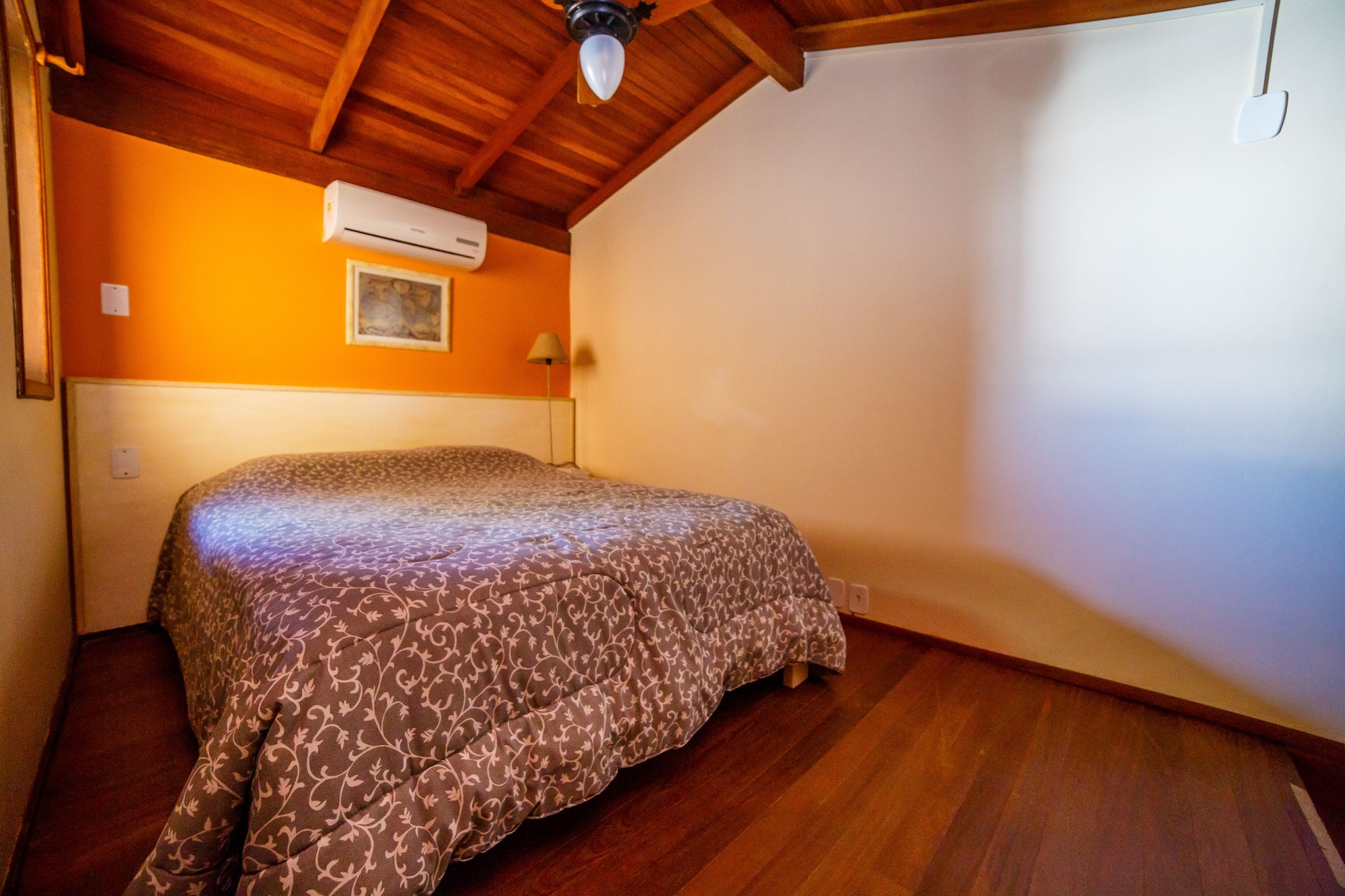 DUPLEX, SUPERIOR